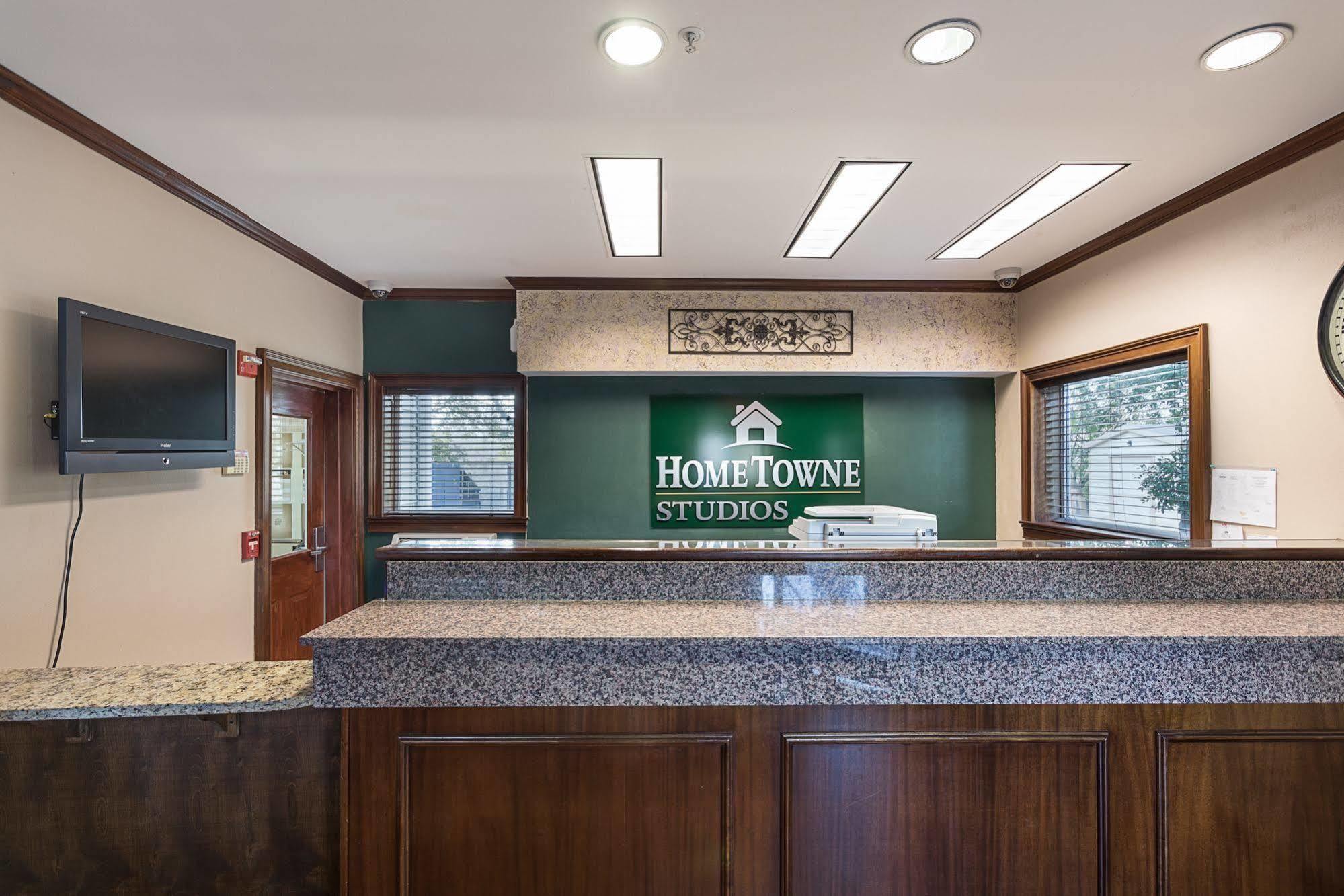 Hometowne Studios By Red Roof Orlando - Casselberry Dış mekan fotoğraf